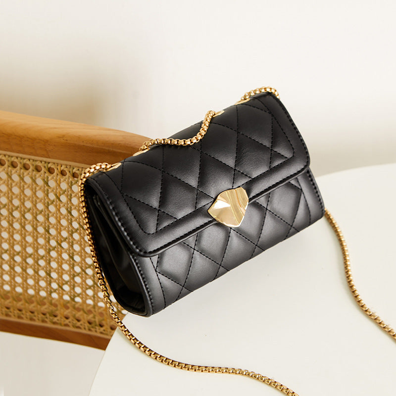 Chain Crossbody Light Luxury Underarm Bag